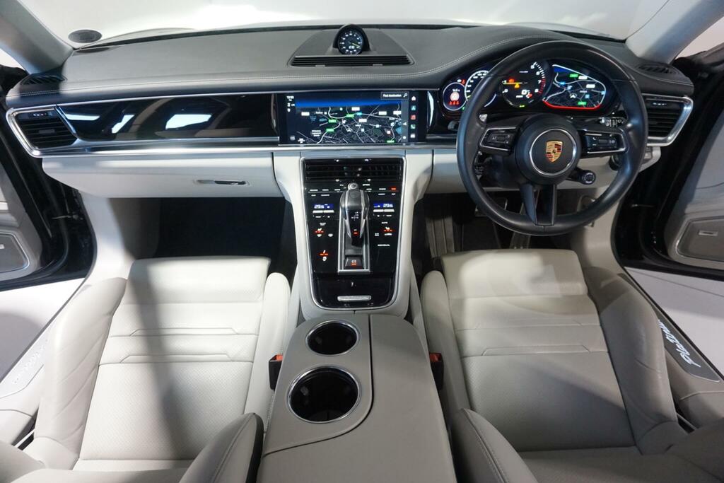 Porsche Panamera 2.9 V6 E-hybrid Black #6