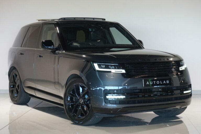 Land Rover Range Rover 3.0 P510e 38.2Kwh Grey