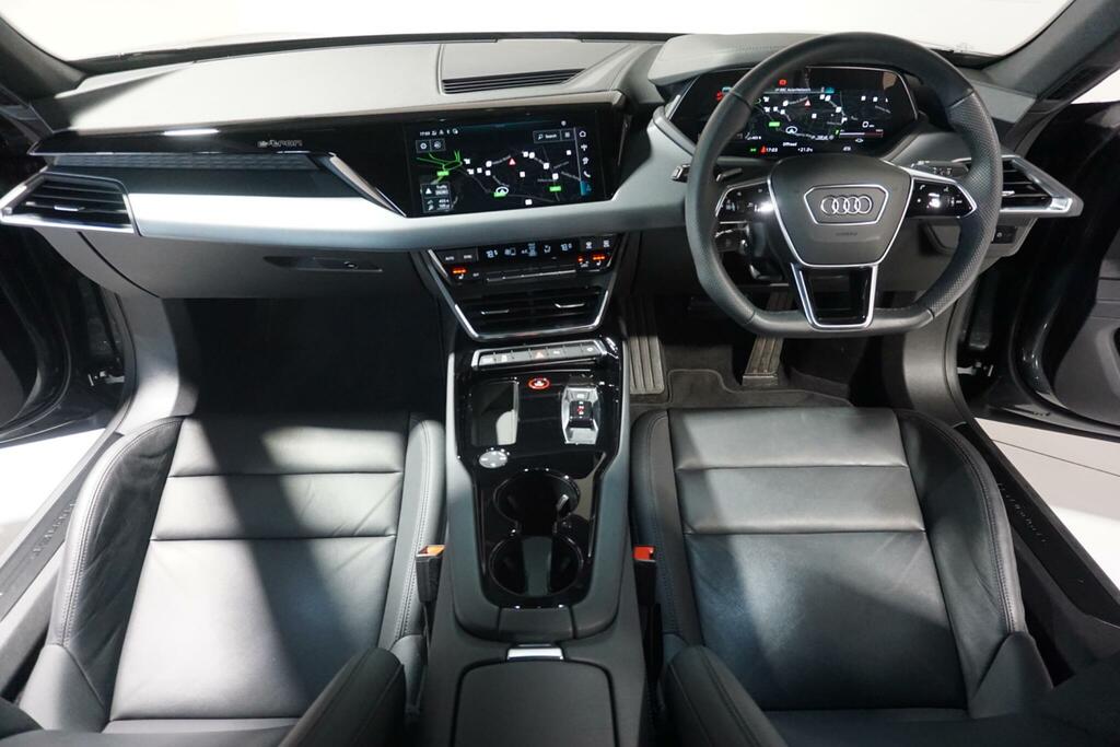 Audi E Tron GT 93.4Kwh Saloon Grey #6