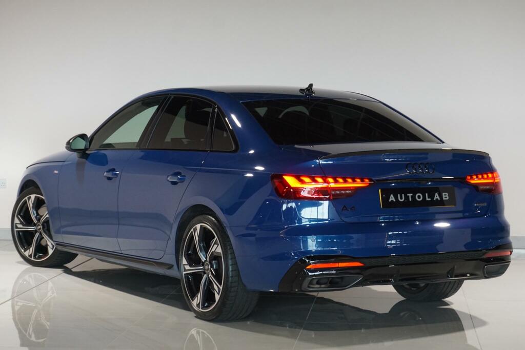 Audi A4 2.0 Tdi 40 Blue #3