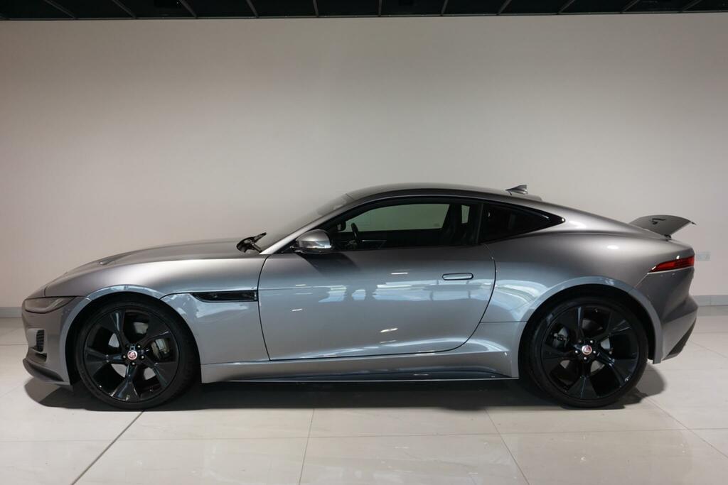 Jaguar F-Type  Red #25