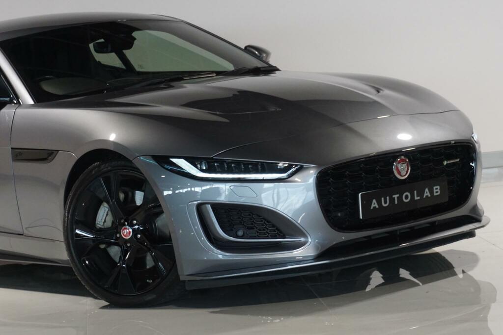 Jaguar F-Type  Red #31