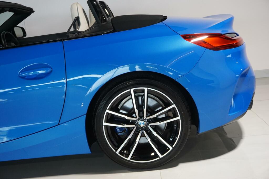 BMW Z4  Blue #40