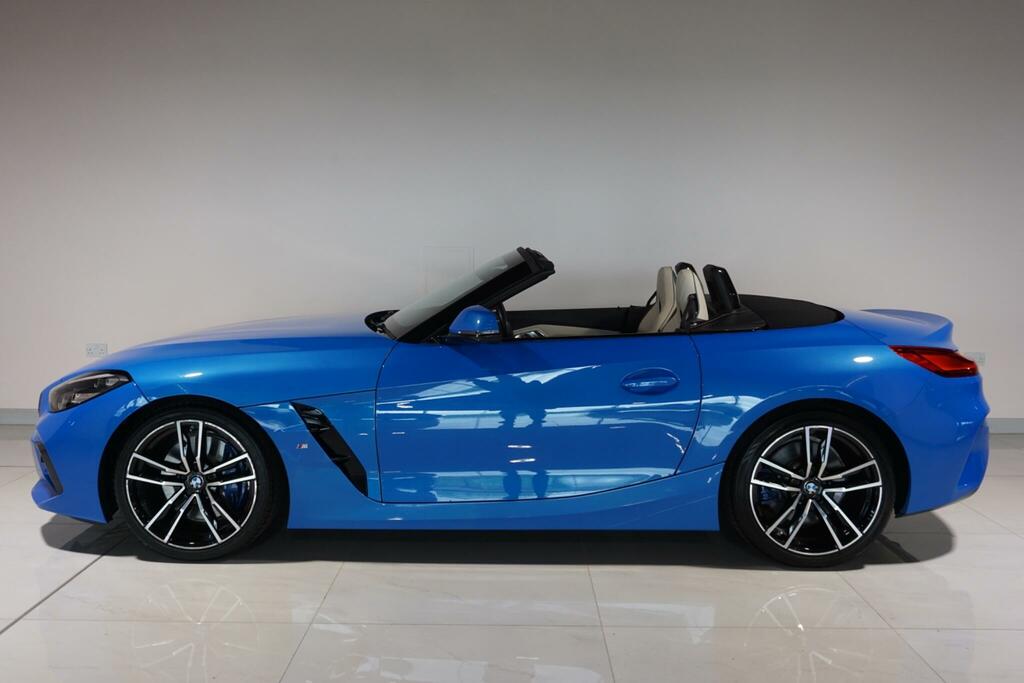 BMW Z4  Blue #25
