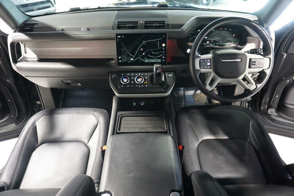 Land Rover Defender 110 2.0 P400e 15.4Kwh Grey #6