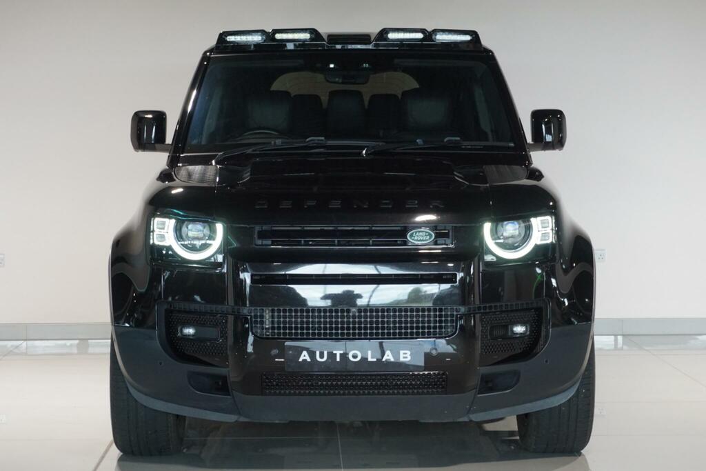 Land Rover Defender 110 3.0 D300 Mhev Black #4
