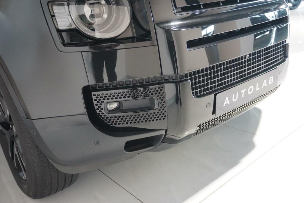 Land Rover Defender 110 X-dynamic S Grey #67