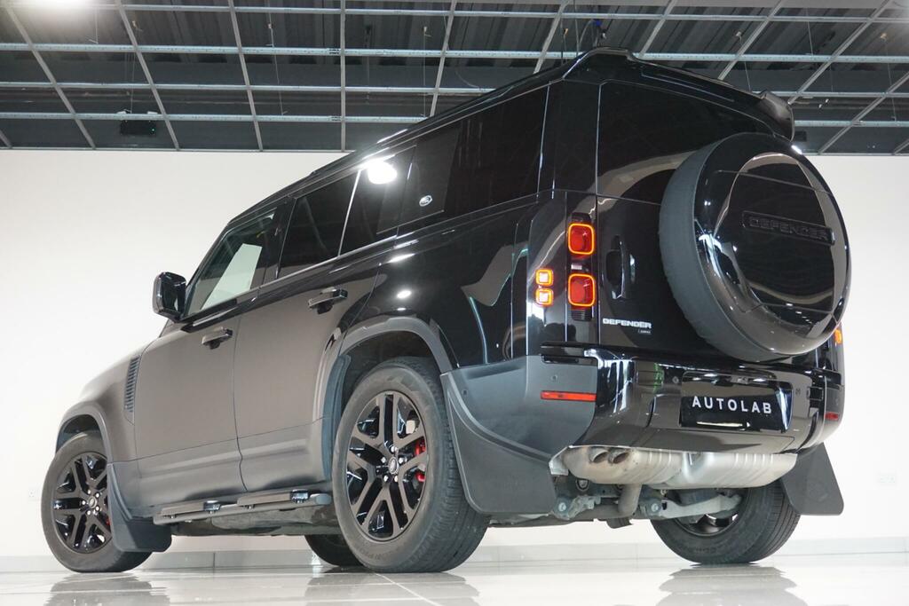 Land Rover Defender 110 X-dynamic S Grey #33
