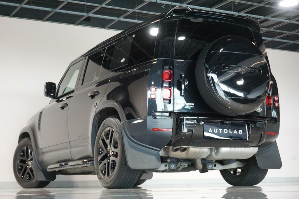 Land Rover Defender 110 X-dynamic S Grey #28
