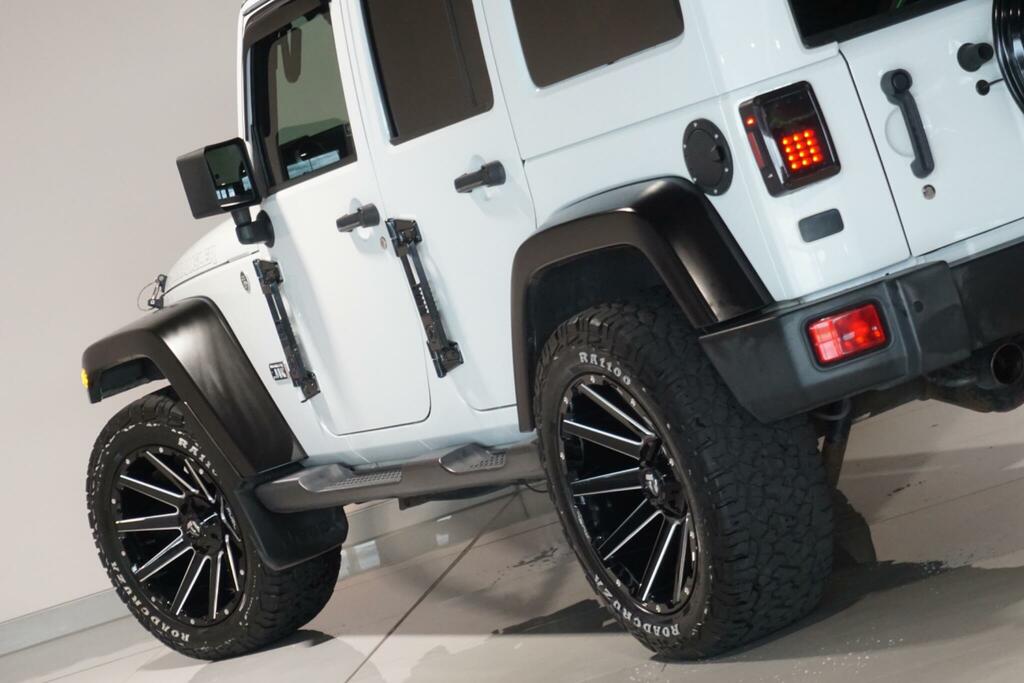 Jeep Wrangler Blue #32