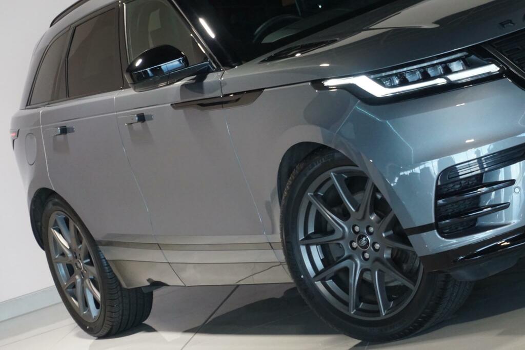Land Rover Range Rover Velar Dynamic Se Blue #38