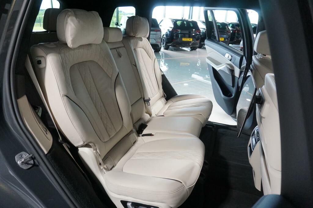 BMW X7 Xdrive40d Mht M Sport Step #56