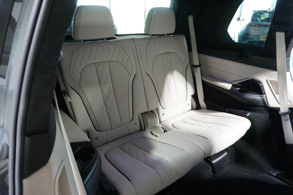 BMW X7 Xdrive40d Mht M Sport Step #58