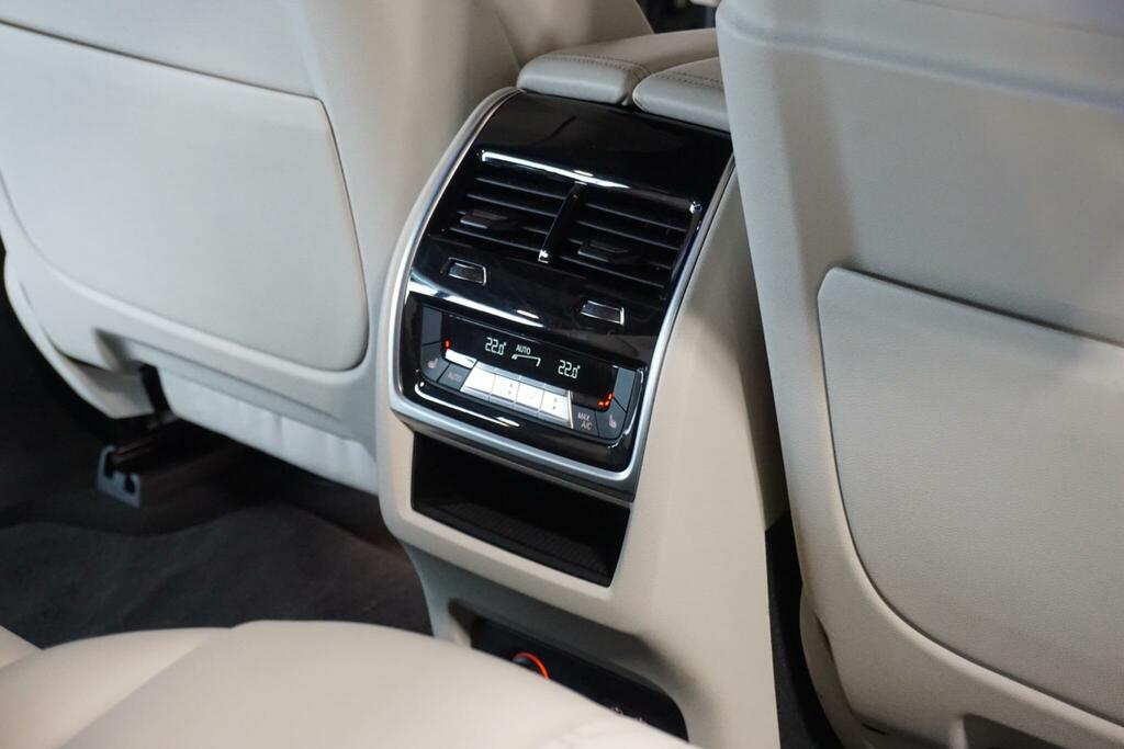 BMW X7 Xdrive40d Mht M Sport Step #80