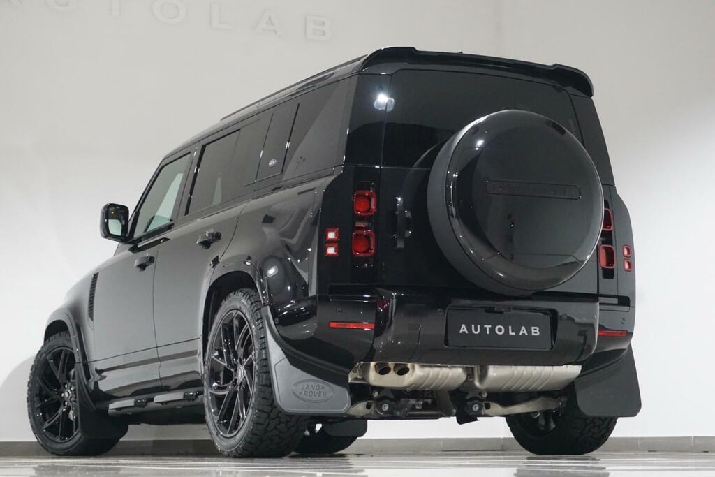 Land Rover Defender 110 X-dynamic Hse Black #29