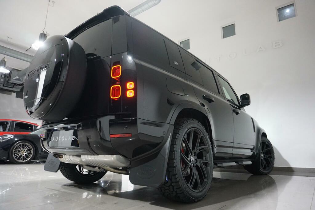 Land Rover Defender 110 X-dynamic Hse Black #31