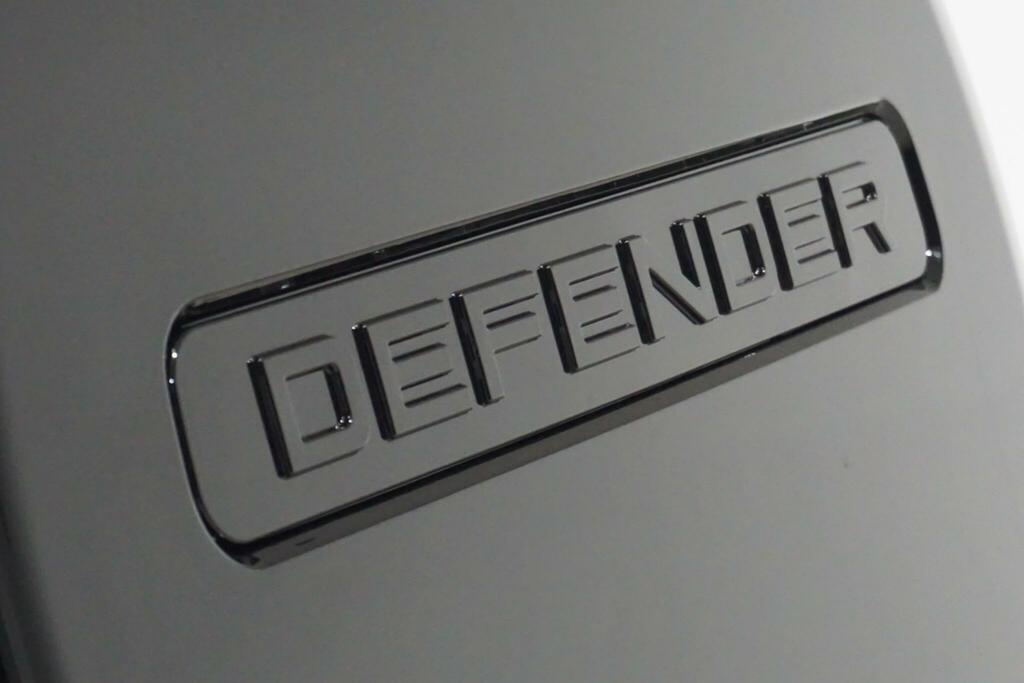 Land Rover Defender 110 X-dynamic Hse Black #73