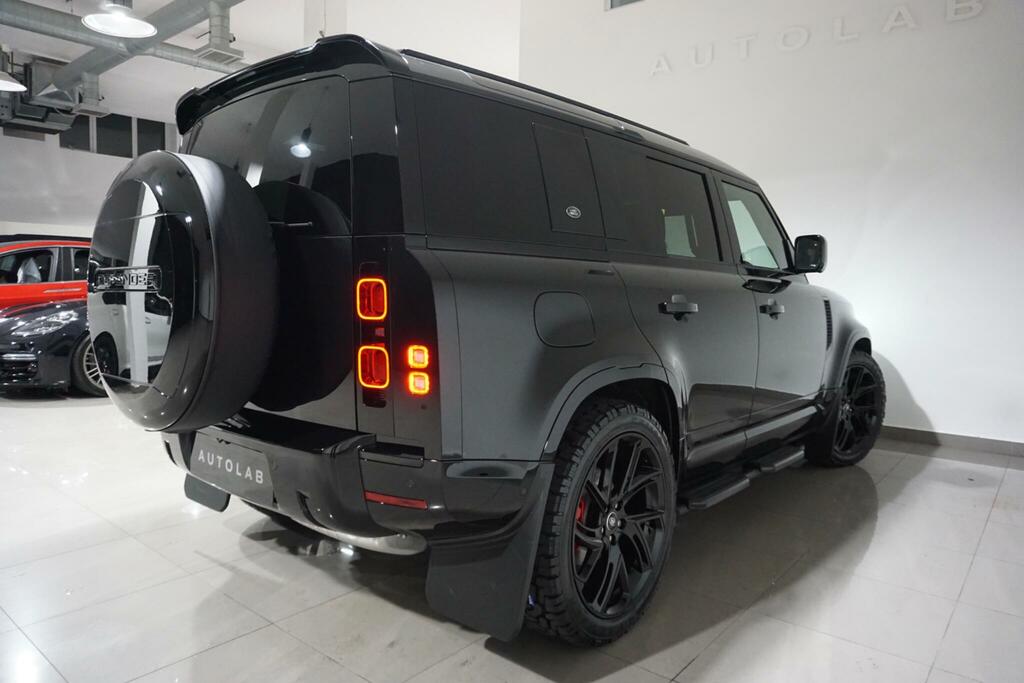 Land Rover Defender 110 X-dynamic Hse Black #27