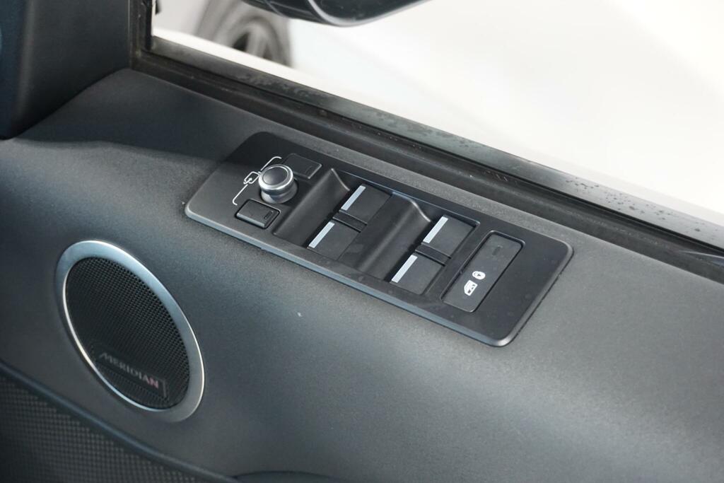Land Rover Discovery 3L Hse Grey #61