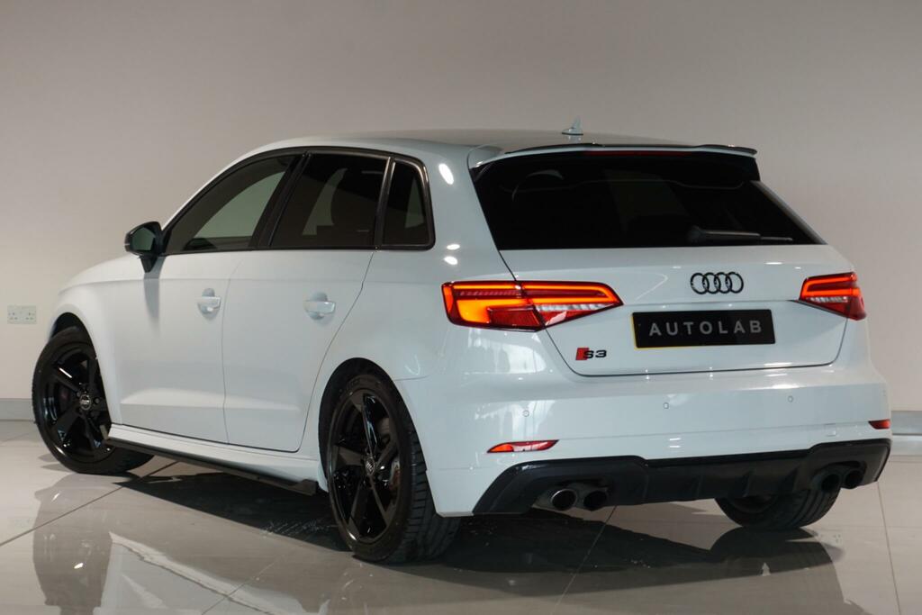 Audi S3 2.0 Tfsi Black White #3