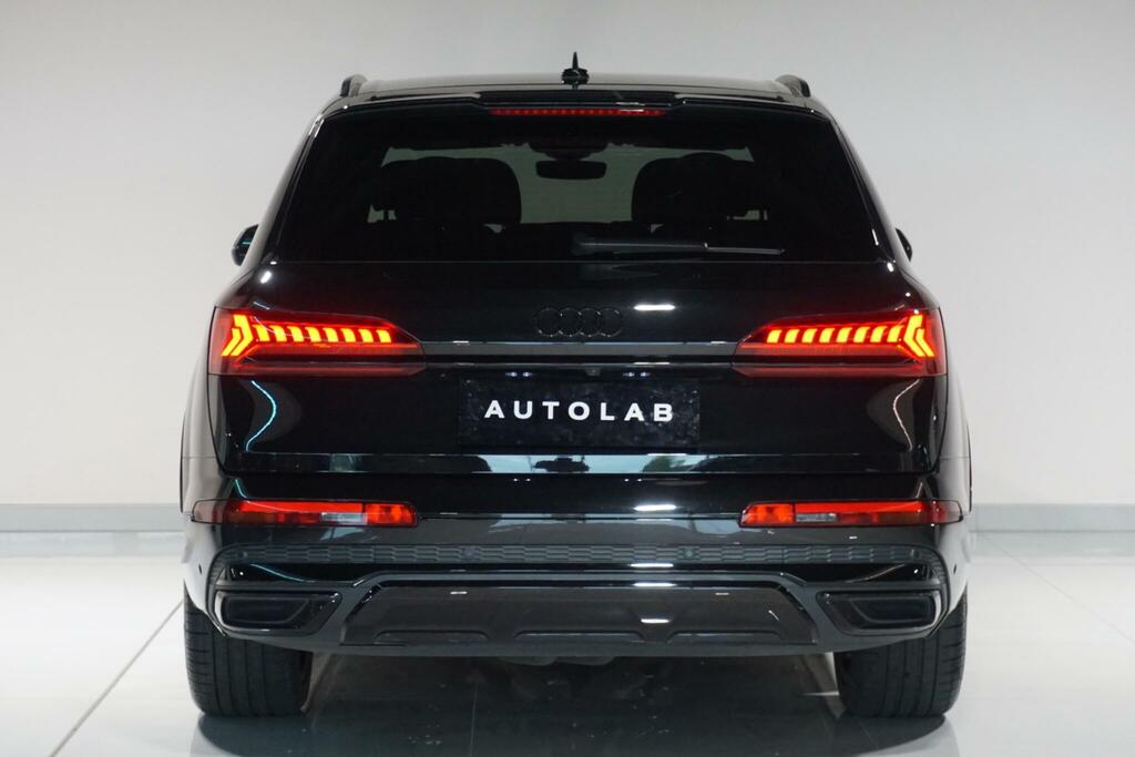 Audi Q7 3.0 Tfsi V6 Black #5
