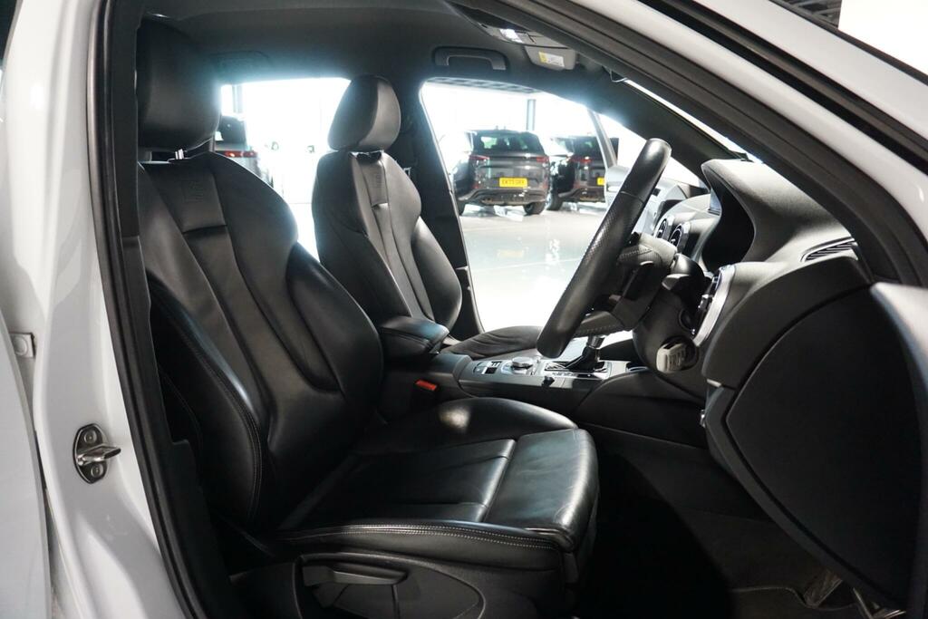 Audi S3 2.0 Tfsi Sportback S Tronic Quattro Black #8