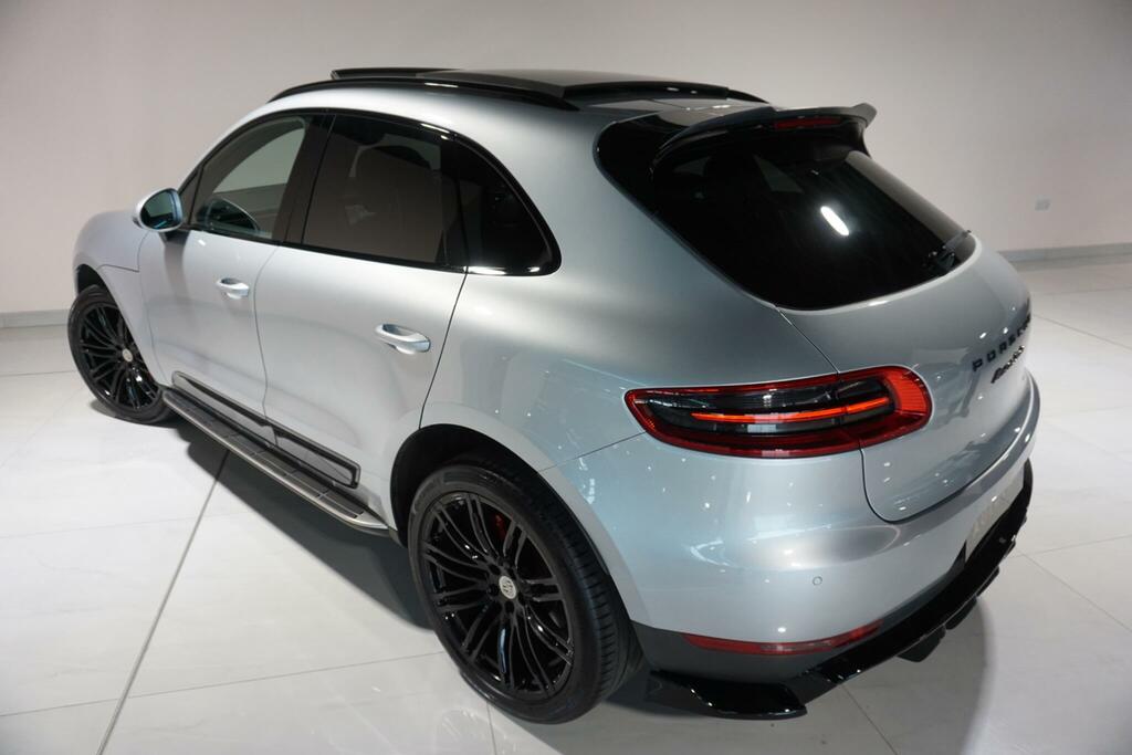 Porsche Macan Turbo Pdk Grey #33