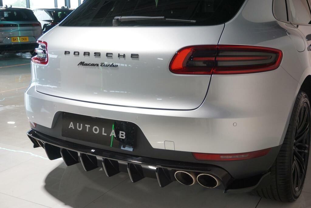 Porsche Macan Turbo Pdk Grey #67