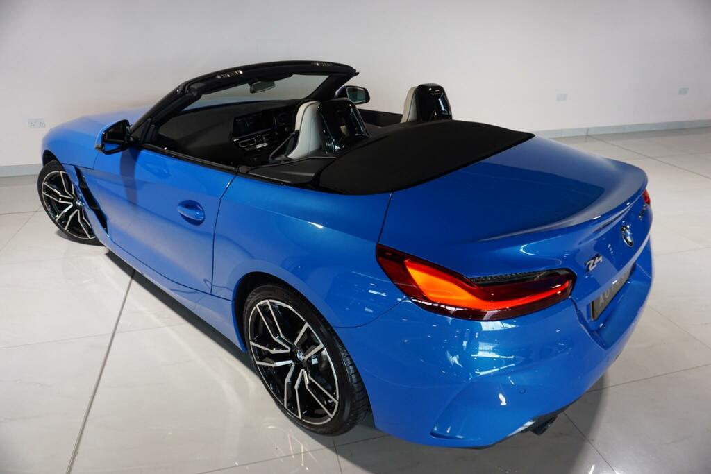 BMW Z4 Sdrive M40i Black #28