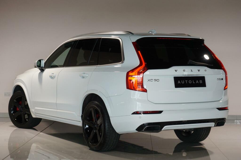 Volvo XC90 2.0 D5 Powerpulse White #3