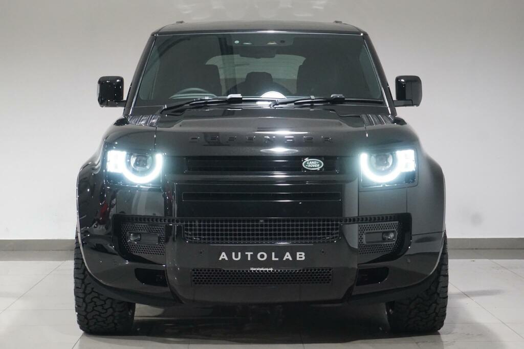 Land Rover Defender 110 3.0 D250 Mhev Black #4