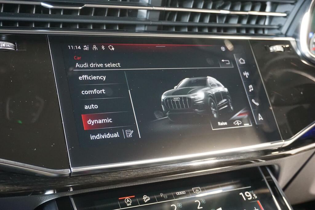 Audi Q8 55 Tfsi Quattro S Line Tiptronic Leather 202 Black #61