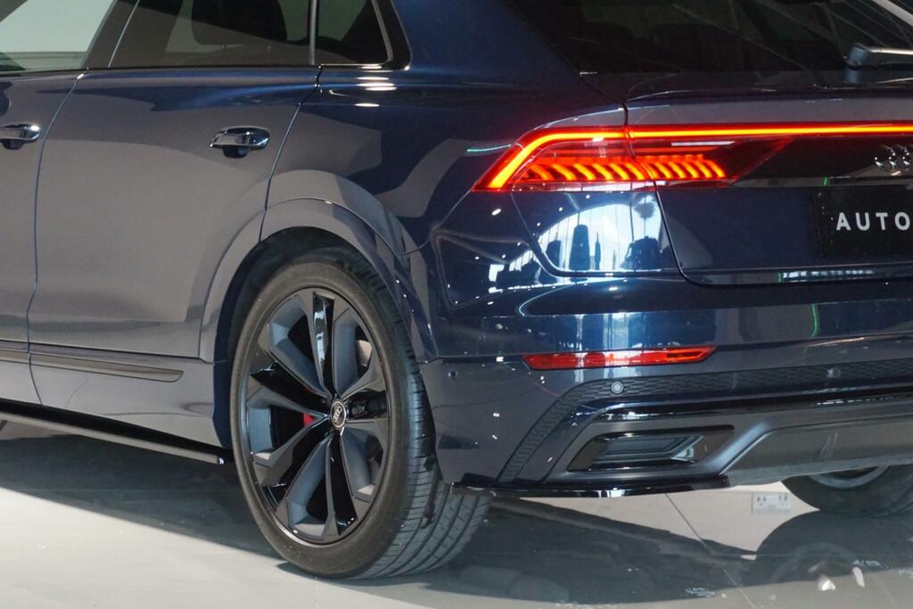 Audi Q8 55 Tfsi Quattro S Line Tiptronic Leather 202 Black #44