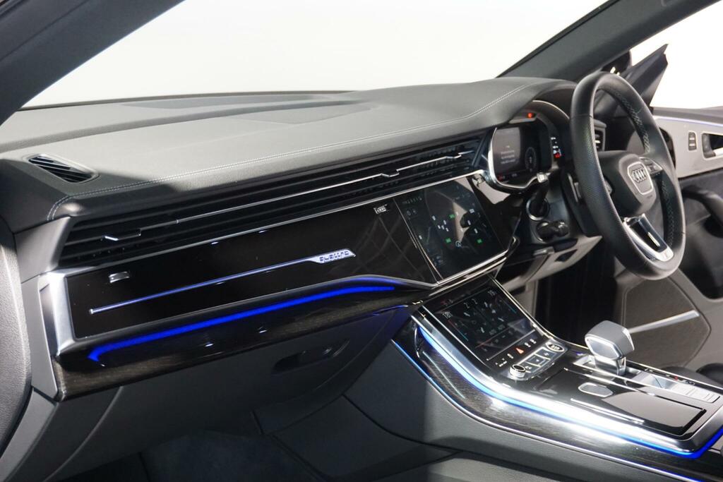 Audi Q8 55 Tfsi Quattro S Line Tiptronic Leather 202 Black #51