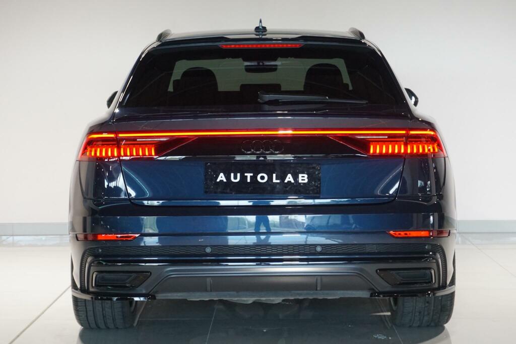 Audi Q8 3.0 Tfsi V6 Blue #5
