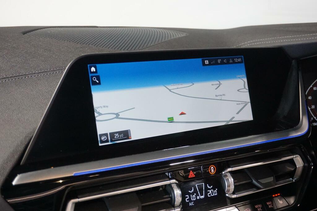 BMW Z4 Sdrive 20I M Sport White #10