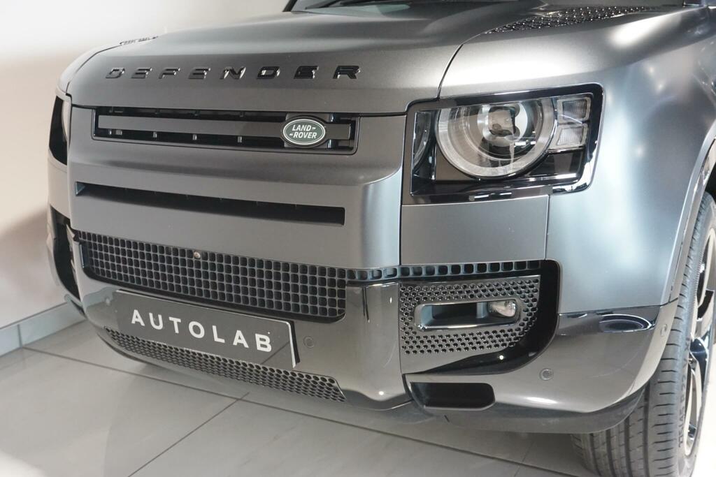 Land Rover Defender 110 D250 X-dynamic Se Grey #58
