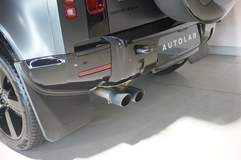 Land Rover Defender 110 D250 X-dynamic Se Grey #61