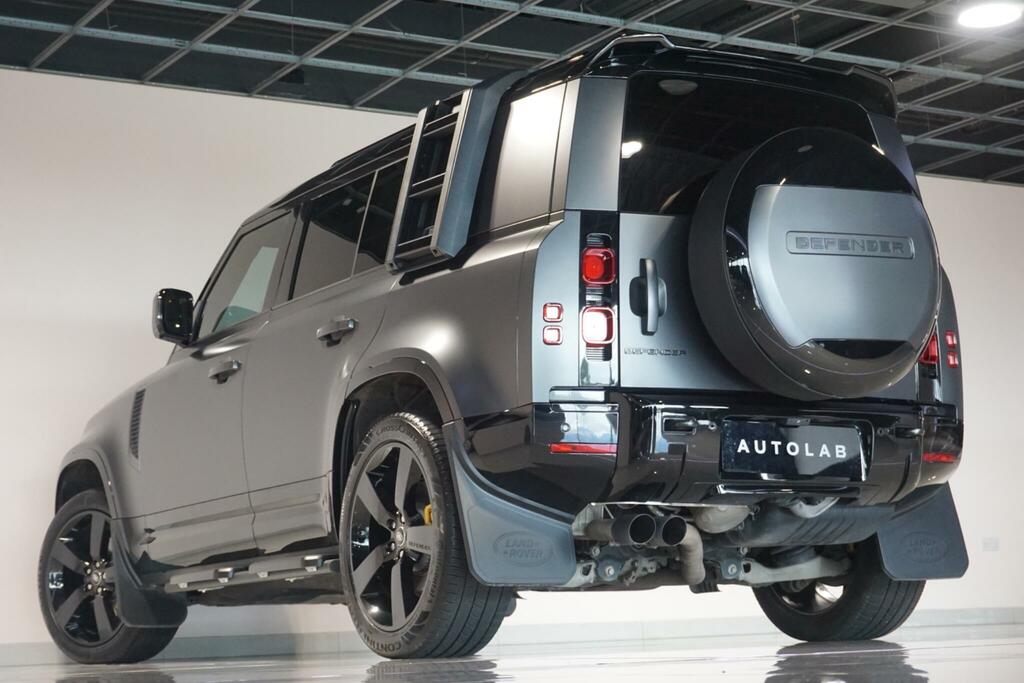 Land Rover Defender 110 D250 X-dynamic Se Grey #25