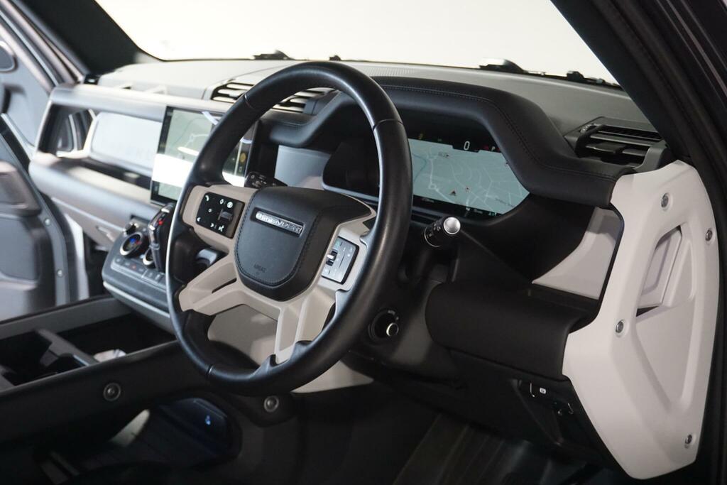 Land Rover Defender 110 D250 X-dynamic Se Grey #8