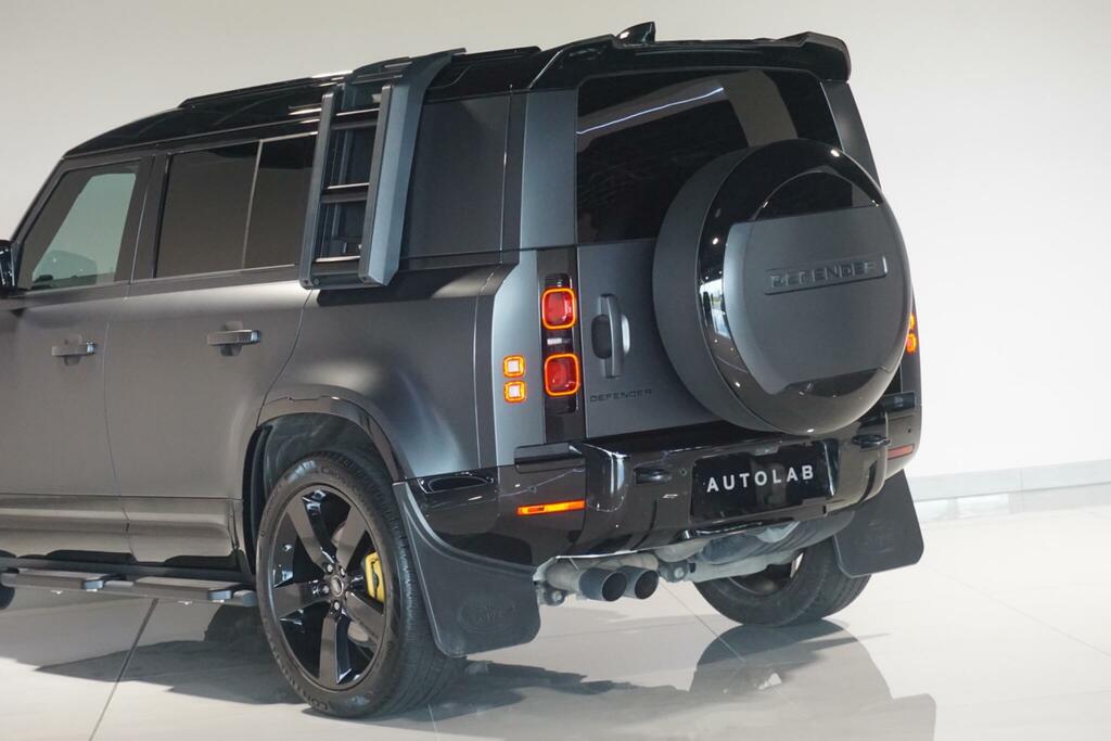 Land Rover Defender 110 D250 X-dynamic Se Grey #36