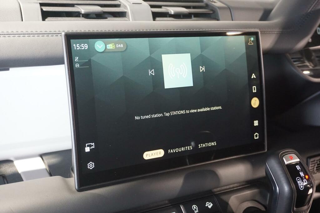 Land Rover Defender 110 D250 X-dynamic Se Grey #54