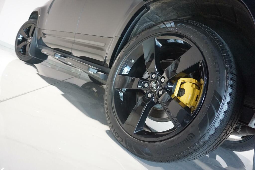 Land Rover Defender 110 D250 X-dynamic Se Grey #47