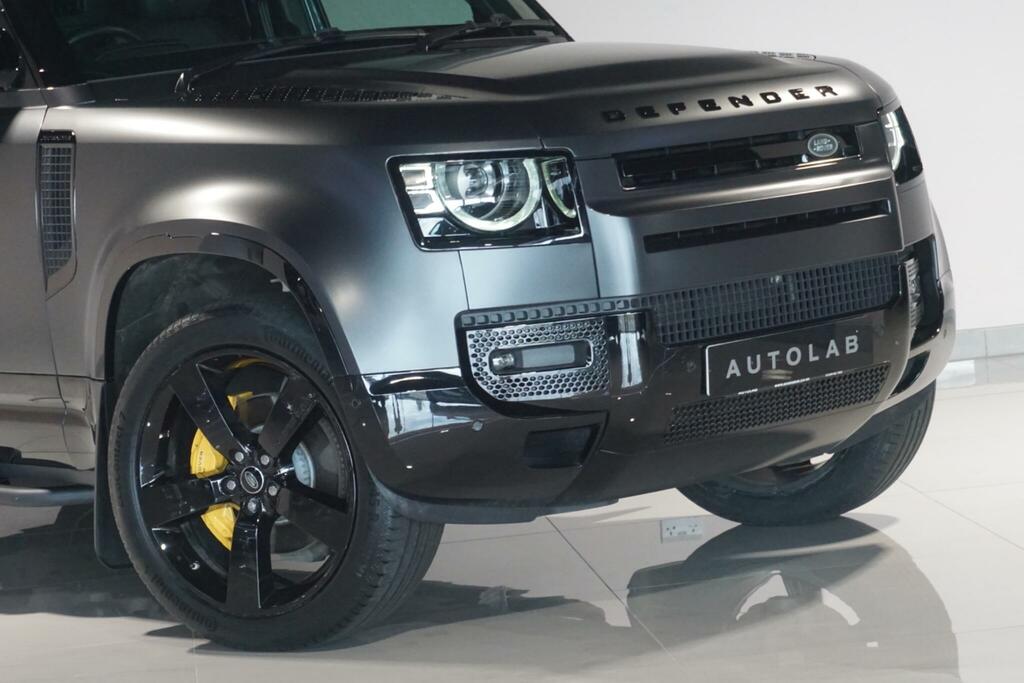 Land Rover Defender 110 D250 X-dynamic Se Grey #35