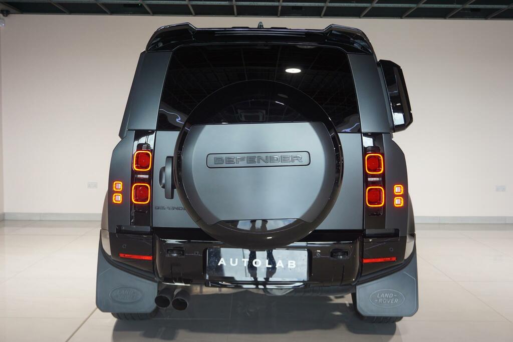 Land Rover Defender 110 D250 X-dynamic Se Grey #22
