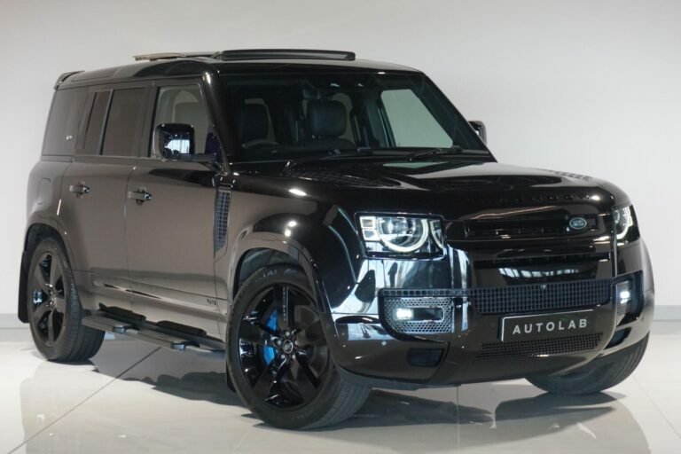 Land Rover Defender 110 P525 V8 Black #1