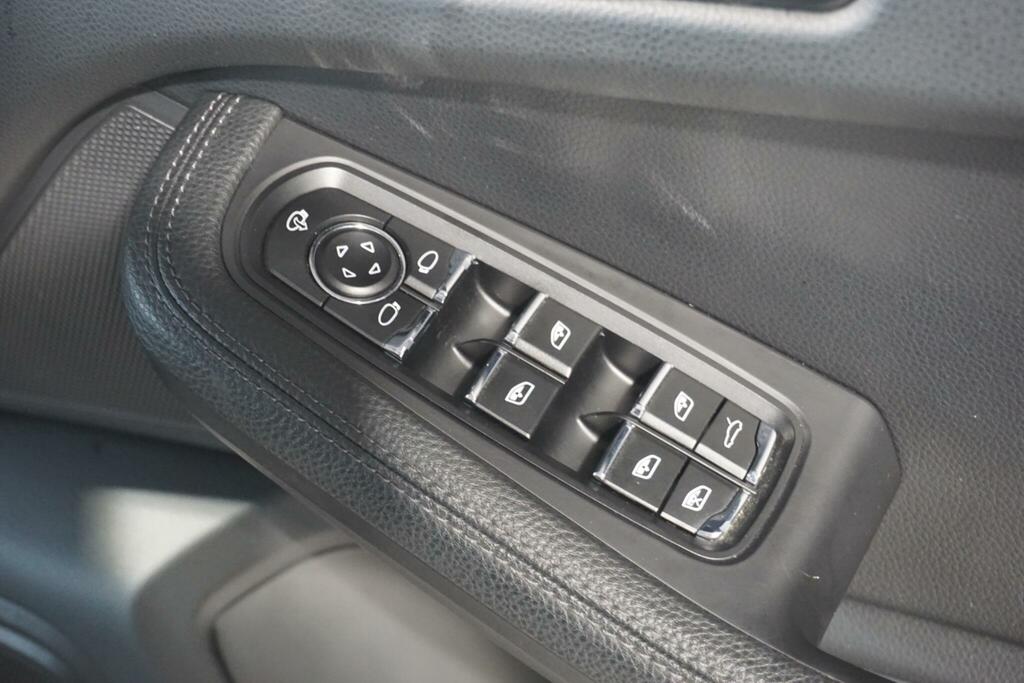 Porsche Macan Petrol 5dr 202207037408883  #58
