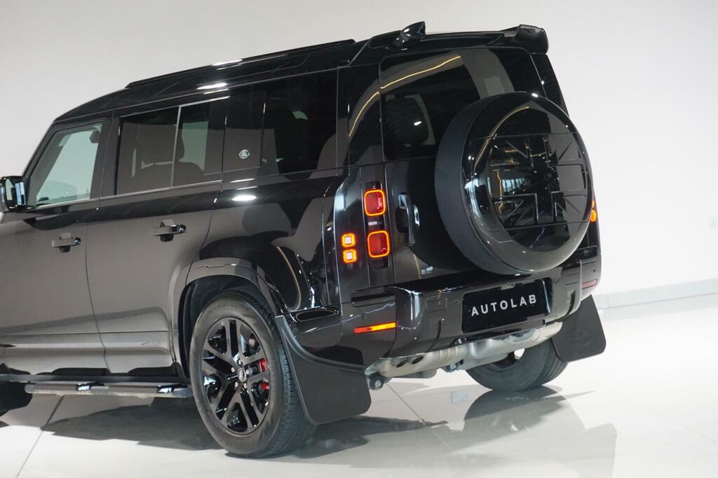 Land Rover Defender 110 D250 110 Se  #40