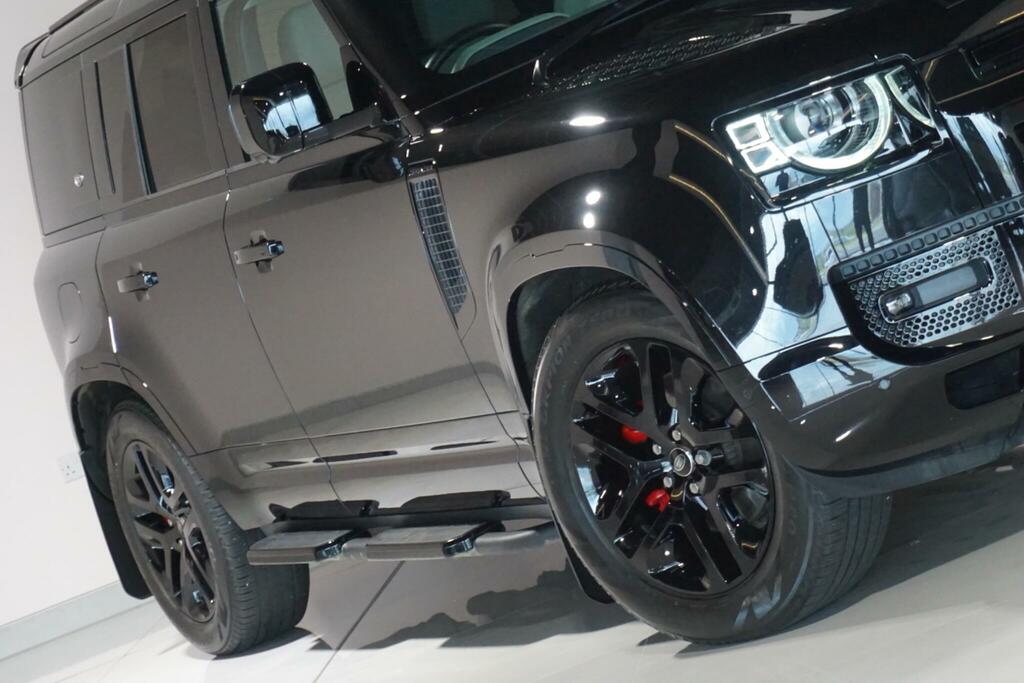 Land Rover Defender 110 D250 110 Se  #41