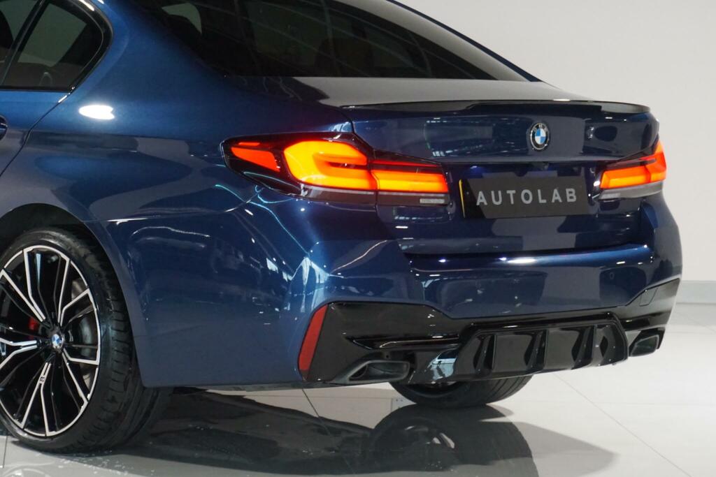 BMW 5 Series 528I M Sport Touring White #38